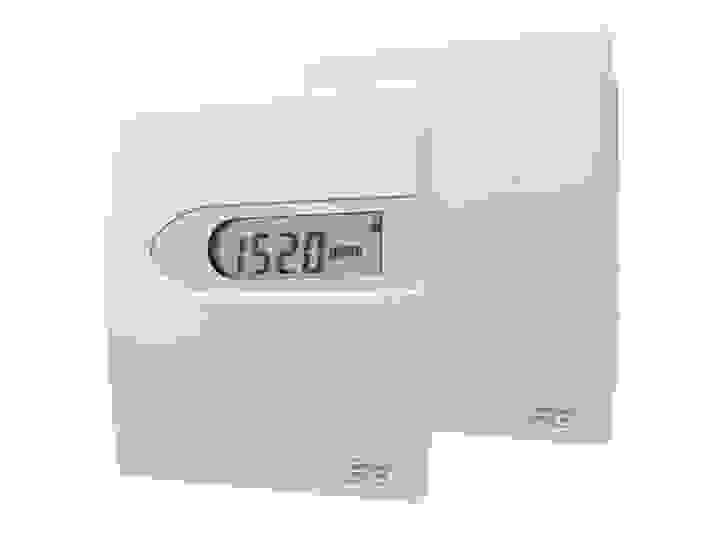 Le transmetteur EE800 permet la mesure du CO2 de la température et de l'humidité relative avec un seul appareil.